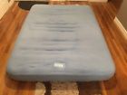 2000020596 Aero Bed With Built-in
