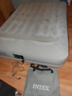 A9619a Intex Queen-size Inflatable Bed-mattress-built-in
