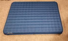 Alps Mountaineering 703438763027 Vertex Air Bed Queen Inflatable Mattress Versatile 80x56x6 Alps Mountaineering 703438763027 Vertex Air Bed Queen Inflatable Mattress Versatile 80x56x6