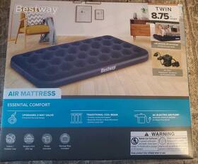 6712ve Bestway Air Mattress With Pump - Twin 8.75 Inch Soft Top