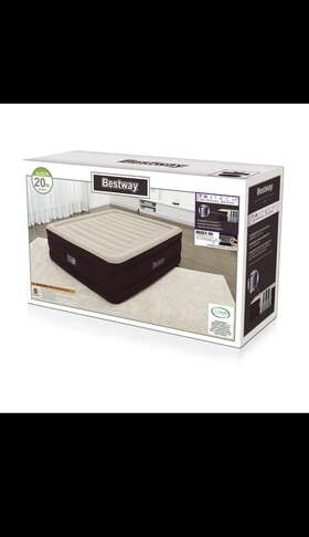 67938e Bestway Air Mattress With Built-in Pump - Queen Size Maroon