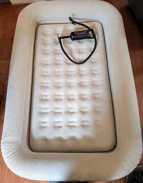 66810ep-u-a Intex Kids Inflatable Travel Or Camping Air Mattress With Hand Pump Toddler