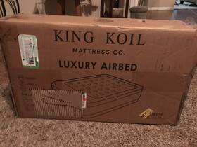 King Koil 715378178908 Pillow Top Plush Queen Air Mattress 20 Inch With Built-in High-speed Pump