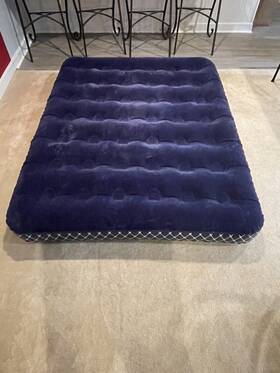 Northwest Territory 072000716137 Valvet-finish Air Bed Queen Size Heavy-duty