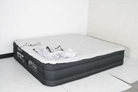 Amh7v104 Olarhike Inflatable Luxury Air Mattress W Built In Pump Cal King