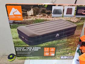 Ozark Trail 821808009091 Brand New Tritech Twin 18 Inch Airbed With Built-in Pump