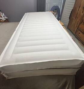 S125739 Sleep Number Select Comfort Air Chamber One Side King Bed E-king Right