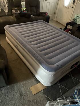 Sompq-006d Soundasleep Dream Series Queen Inflatable Air Bed Built-in Pump Blue White