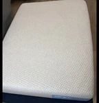 Casper Dream Max Queen Size Hybrid Mattress - Pristine. Fixed Price $850.00.