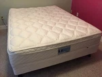 ULRA4 Sleep Comfort Queen Bed Set Requiring One Replacement Mattress. Fixed Price $40.00.