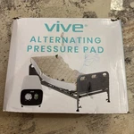 Vive Alternating Mattress Pad LVA1004 Pump And Pressure Bedridden Patients. Fixed Price $20.00.