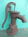 Vintage Cast Iron Hand Water Pump Measure 17" High Signed Smart Brockville. Fixed Price $129.97.